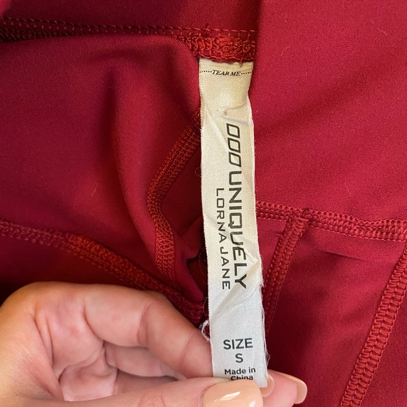 Red full length tights - Picture 3 of 3